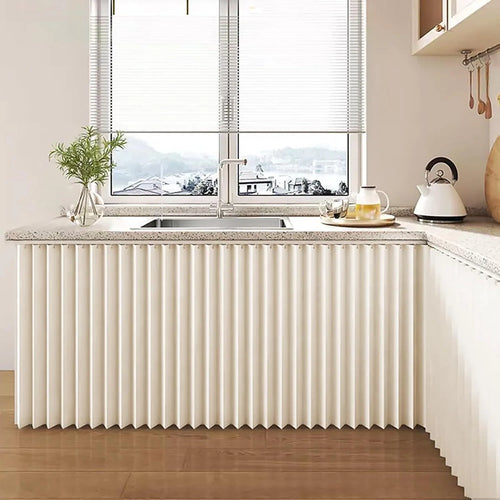 rideau placard beige clair rayures verticales moderne cuisine armoire rangement