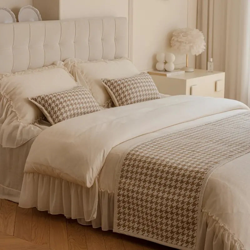 drap lit houndstooth beige clair classique motif carreaux qualité supérieure maison decoration chambre texture