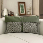 housse coussin vert olive motif géométrique contemporain polyester respectueux environnement coussin