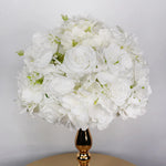 décoration intérieure bouquet artificiel blanc rose élégant mariage événement maison