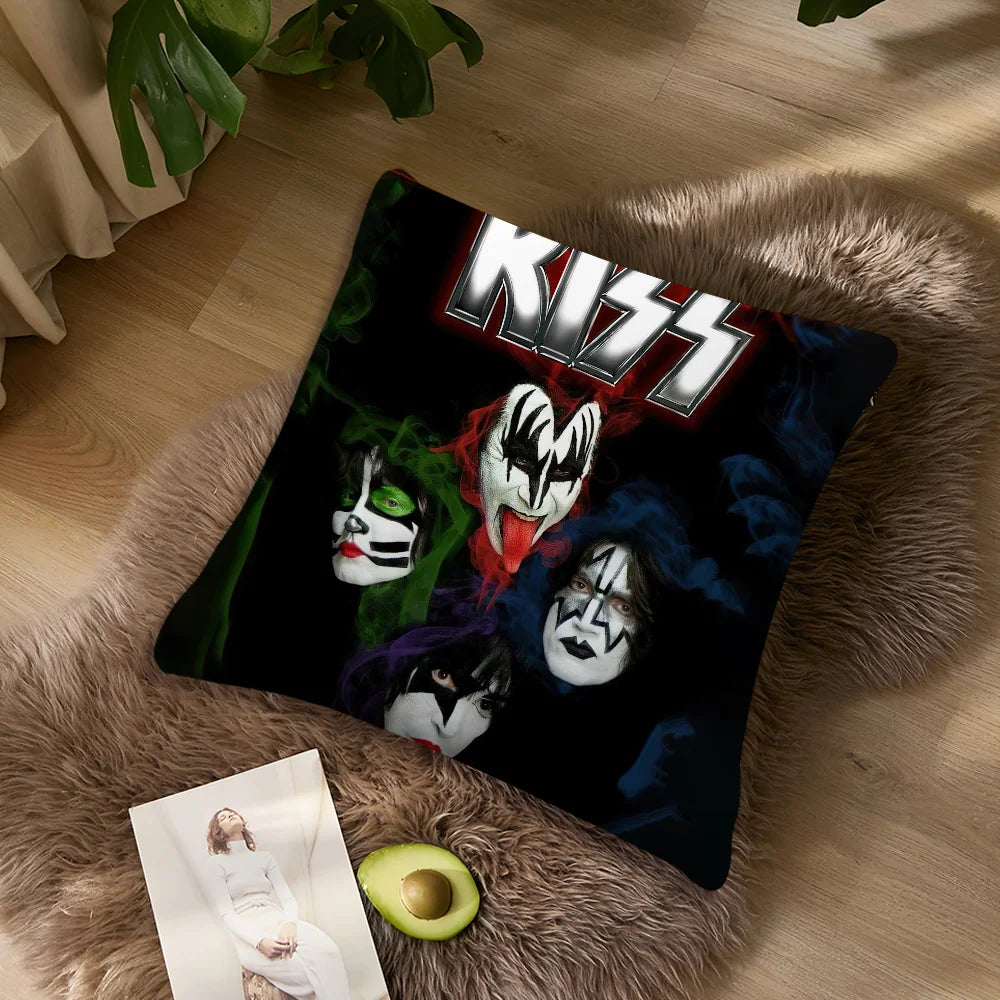 coussin carré motif kiss polyester pop rock noir imprimé dobbys décoratif 40x40cm 45x45cm 50x50cm