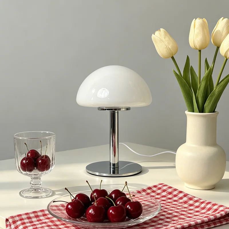 lampe table moderne blanc jaune orange vert opacité base plate prise usb cable alimentation