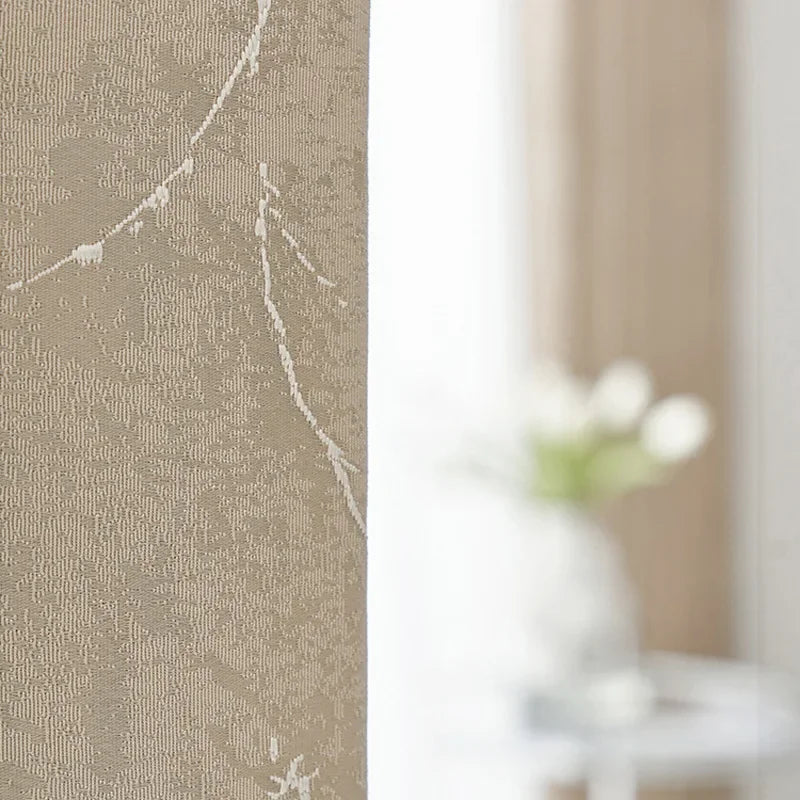 rideau opaque beige clair moderne texture marbrée lignes blanches salon chambre fenêtre maison