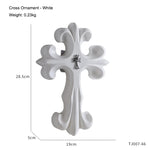 décoration murale croix résine noire blanche classique baroque sculptural chambre salon