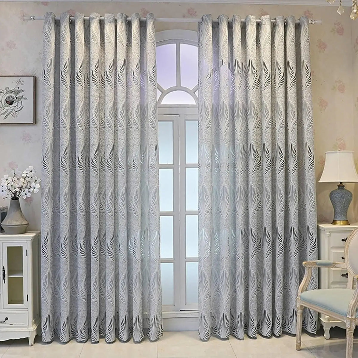 rideau gris feuilles stylisées semi transparent moderne salon polyester
