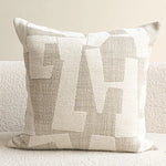 coussins décoratifs modernes motif géométrique beige gris noir rouge polyester