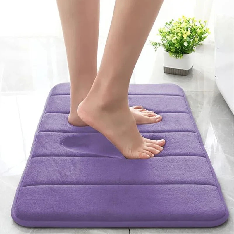 tapis bain antidérapant mousse mémoire forme absorbant eau lavable machine violet gris clair moderne