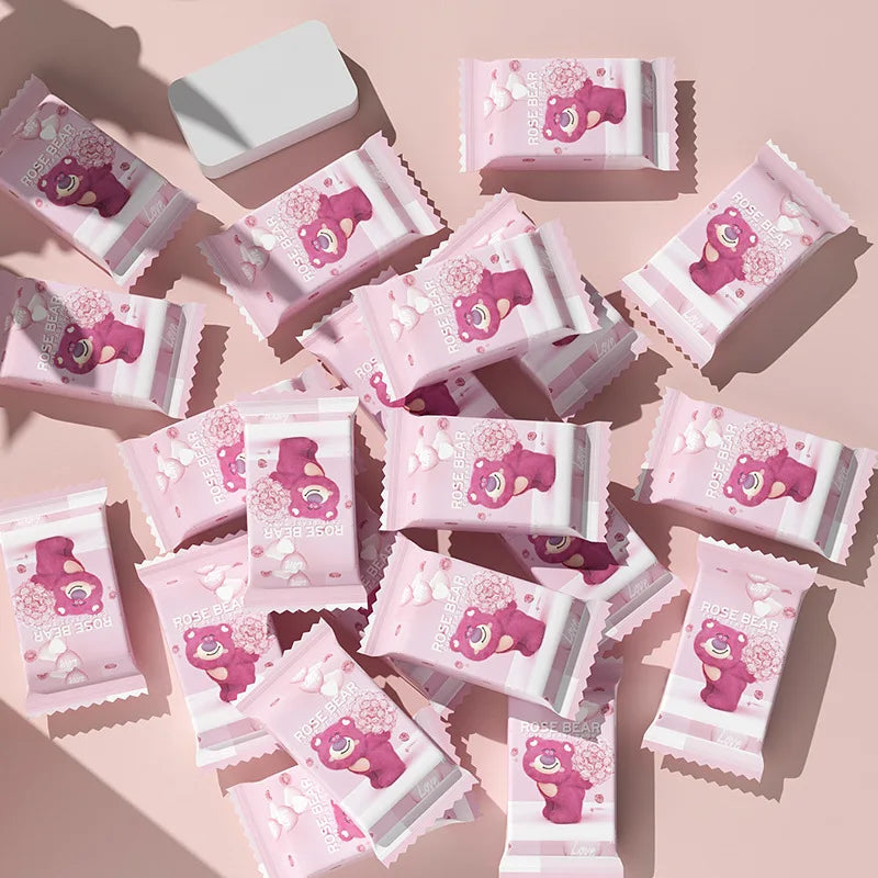 serviettes papier rose ours blancs coeurs motifs floraux 20 pièces