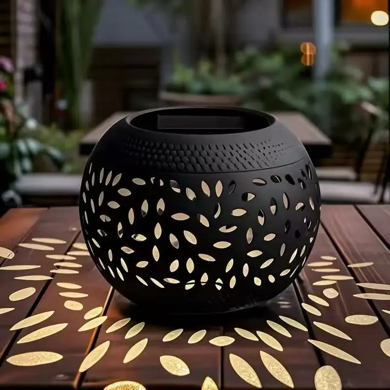 lampe solaire extérieure moderne perforations feuilles adhésive fer noir blanc
