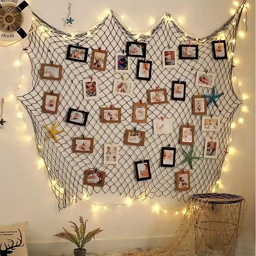 décoration murale filet pêche bois clips photos encadrées étoiles mer coquillages beige clair rustique