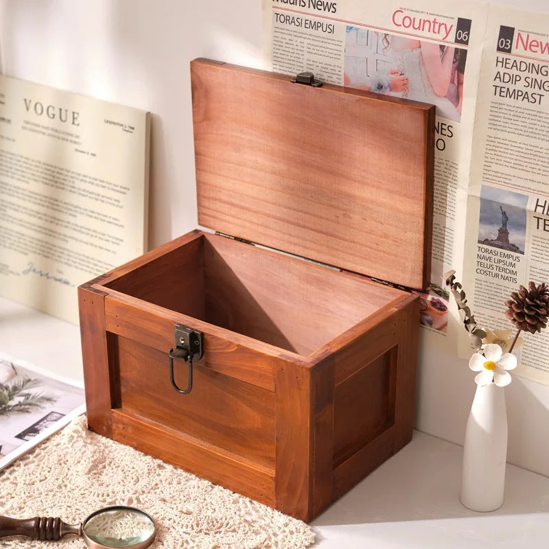 coffre bijoux bois marron clair vintage rétro nordique loquet clé sécurisé rangement articles divers