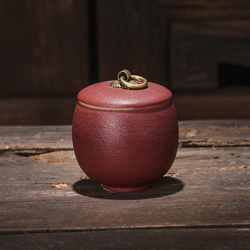 pot thé céramique classique poignée métallique couvercle texture grainée décoratif