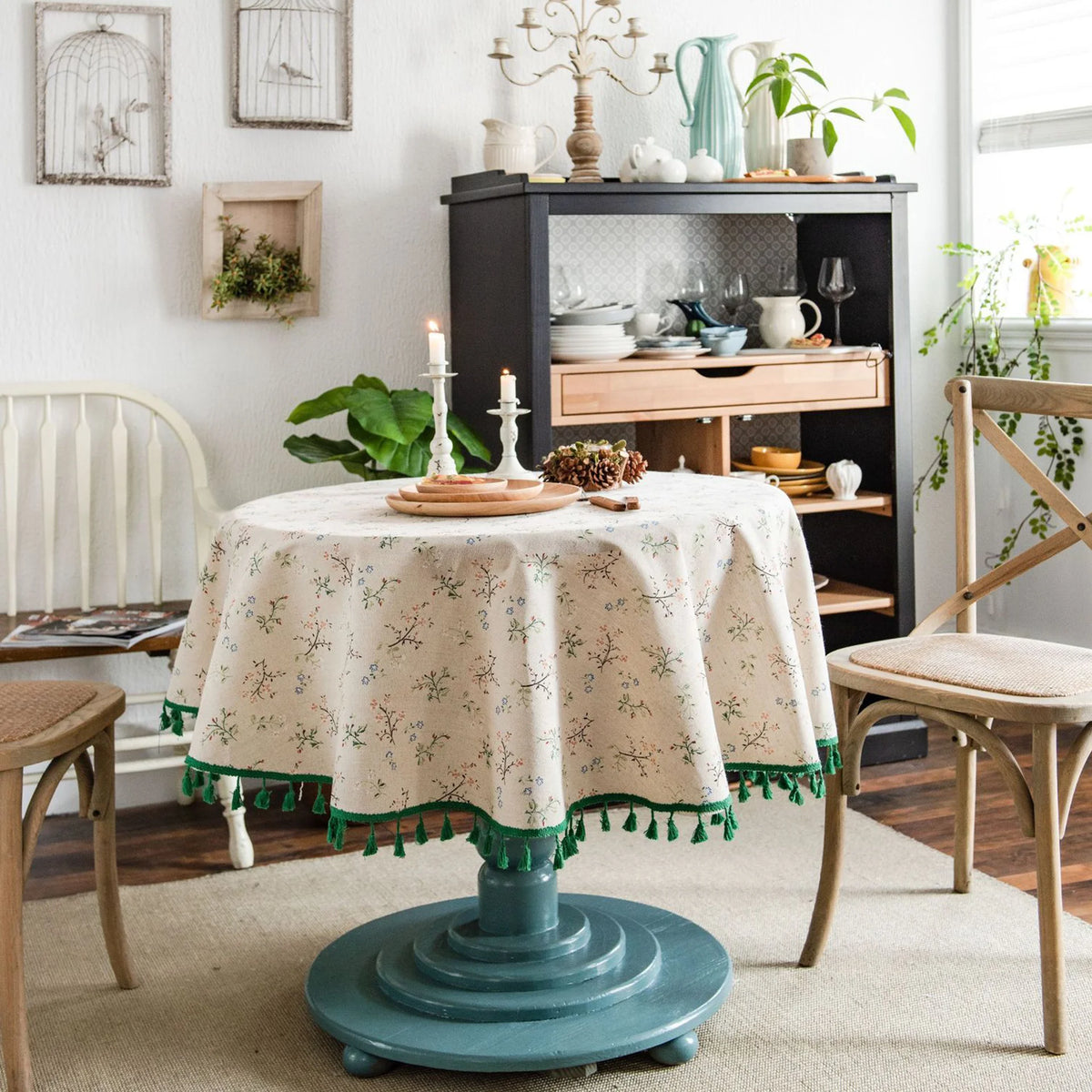 nappe ronde fleur motif floral franges rustique table decoration naturelle vintage chambre mariage