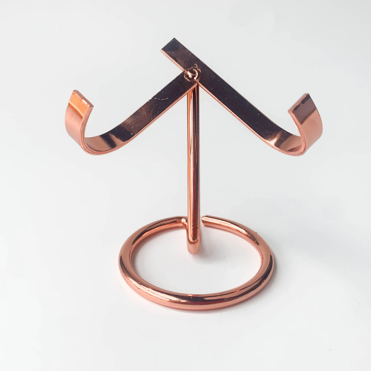 porte bagues forme cœur pierre naturelle bleu rose vert clips métalliques moderne minimaliste décoration