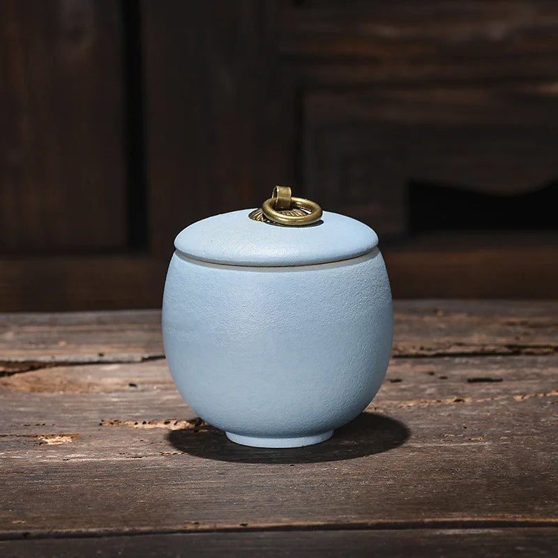pot thé céramique classique poignée métallique couvercle texture grainée décoratif