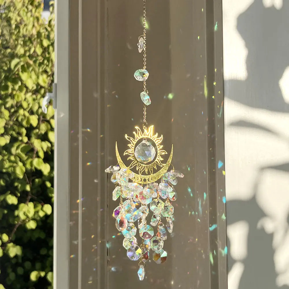 décoration murale boho chic or vert bleu jaune soleil lune translucides crochets chaîne
