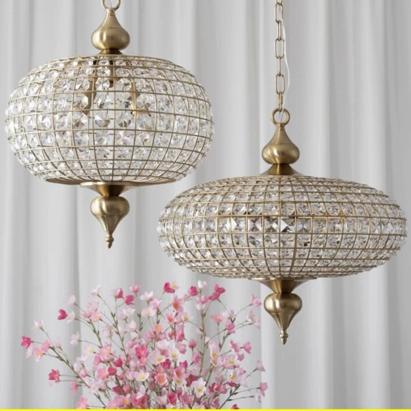 Suspension lumineuse vintage dorée cristaux transparents chaîne métallique classique 30cm 45cm 62cm