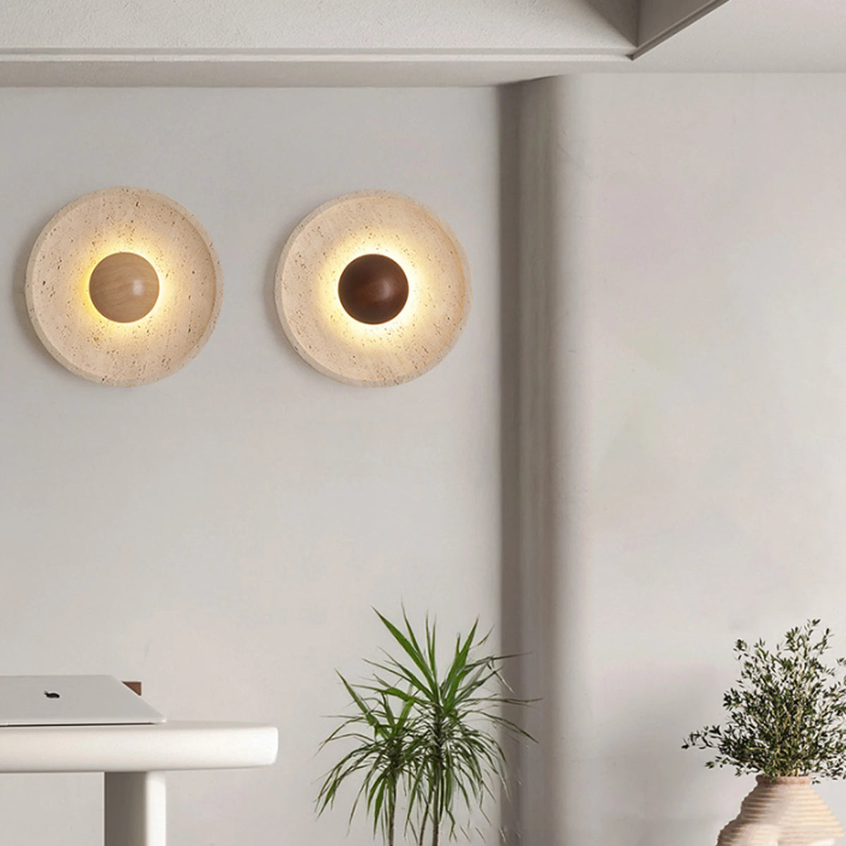 lampe murale pierre naturelle led beige marron foncé texture bois minimaliste fixée mur opaque