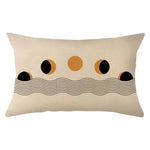 coussin rectangulaire polyester motif géométrique moderne beige orange noir blanc respectueux environnement qualité maison