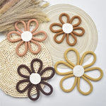 coasters tissus fleurs spirales moderne artisanal gris foncé marron clair beige rose pâle