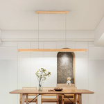 suspension lumineuse bois naturel moderne long luminaire salon cuisine salle manger intérieur