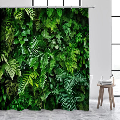Rideau imprimé effet mur végétal avec feuillage luxuriant, idéal pour une ambiance naturelle et rafraîchissante dans un salon ou une chambre.