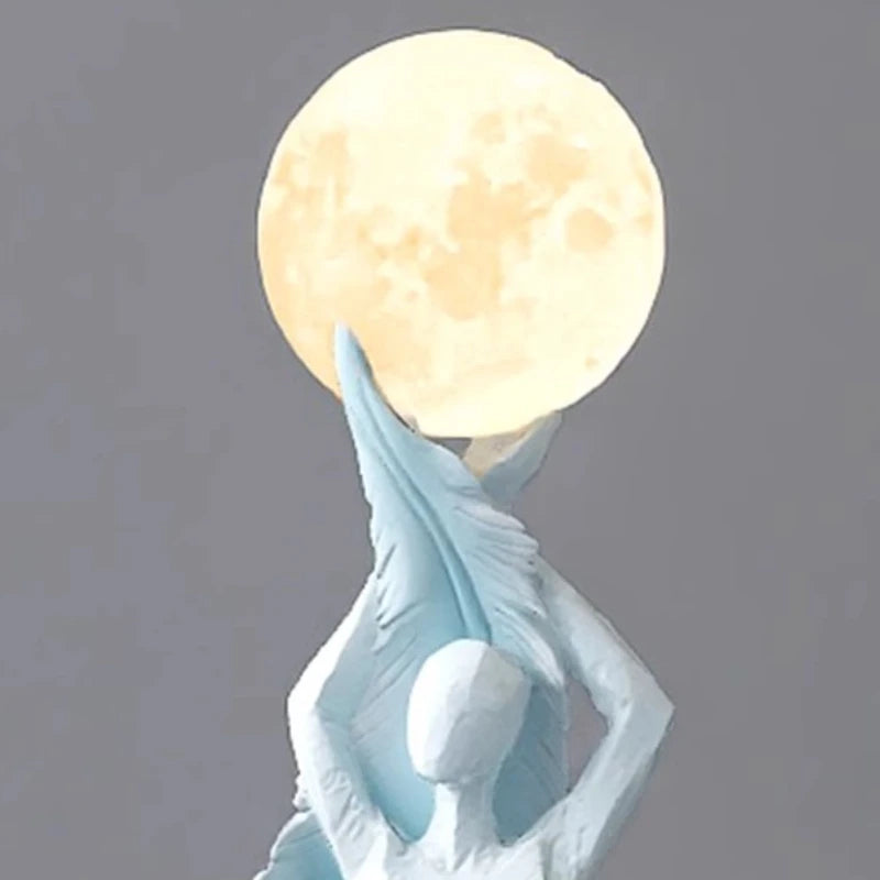 sculpture décorative moderne figure féminine globe lune noir blanc bleu clair résine chambre salon