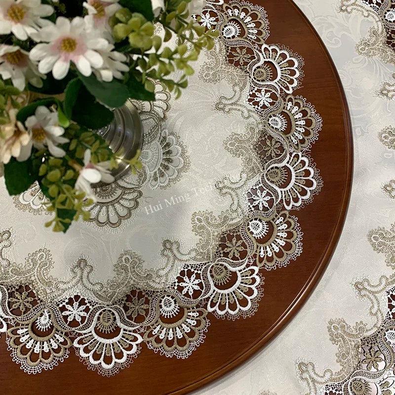 serviette table brodée fleuriale diamètre 50cm blanc élégante réutilisable polyester machine laverextérieur noël