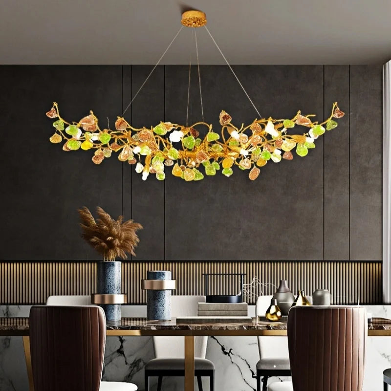 suspension lumineuse moderne dorée branches pierres couleur blanc orange vert