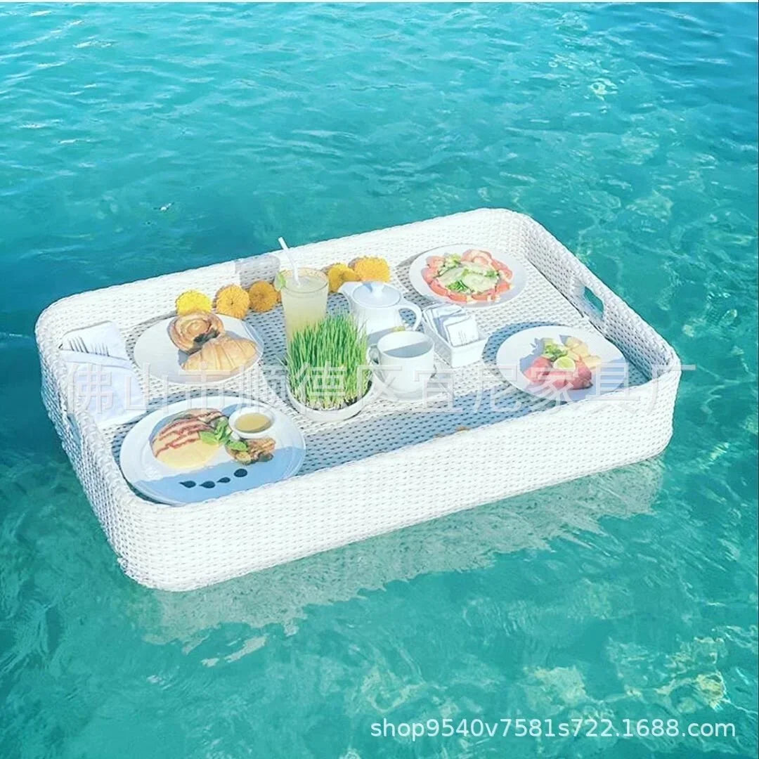 plateau flottant moderne blanc tissé assiettes verres couverts pain fruits théière sucrier
