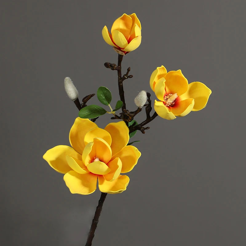 décoration intérieure bouquet artificielle fleurs grandes simples feuilles vertes blanc rose rouge jaune moderne