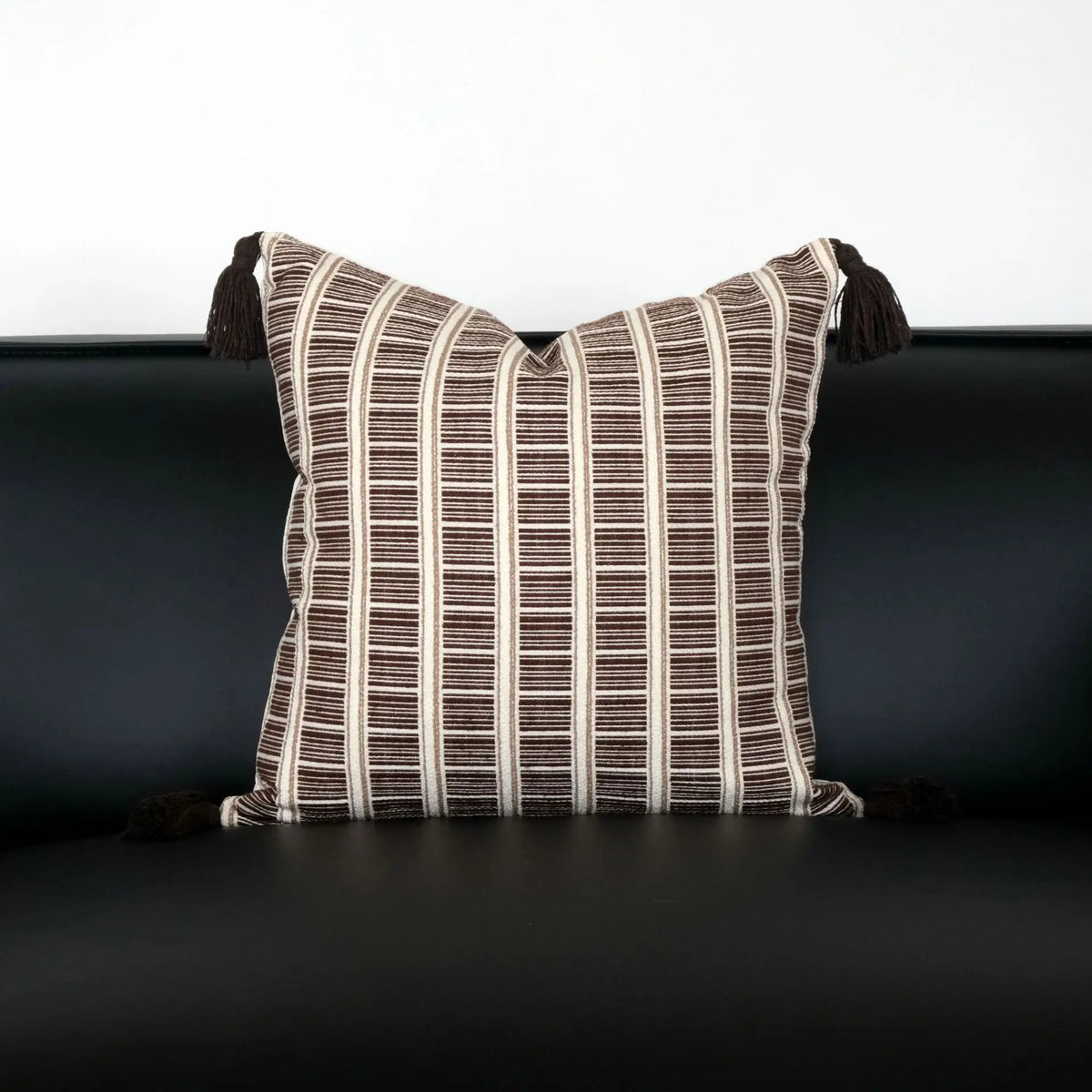 housses coussins carrés nordique motif chevaux géométrique beige marron adhésifs modernes decoration maison voiture