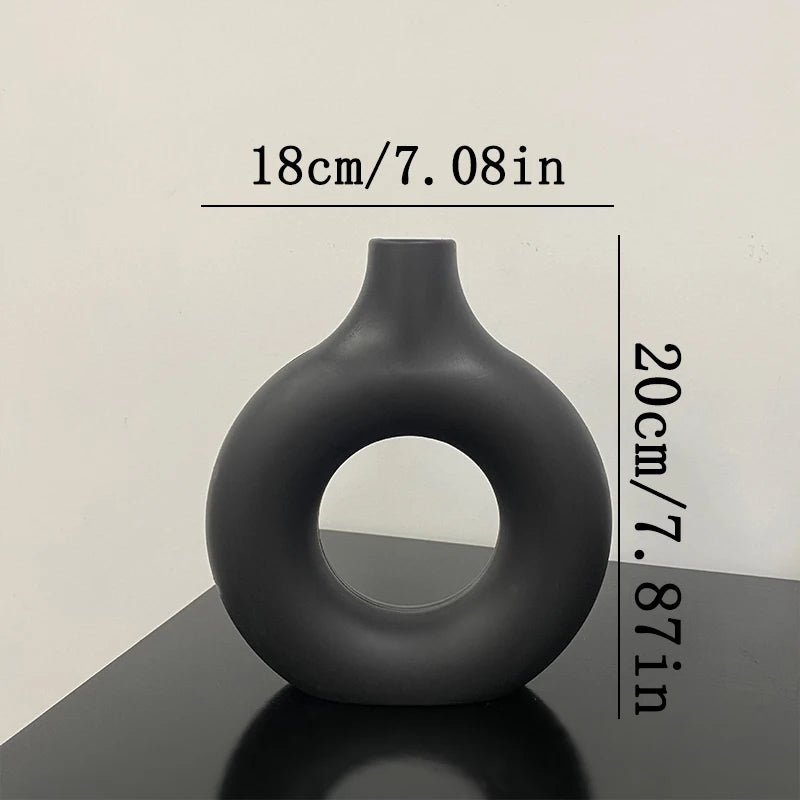 vases decoratifs blancs noirs modernes minimalistes rond simples