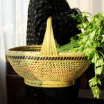 panier rangement vert clair tissé motifs géométriques rustique poignées tressées fruits légumes traditionnel