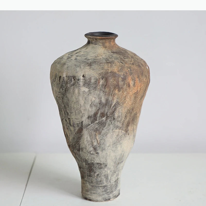 vases marron gris blanc texture marbrée artisanal rustique vase table nouveau classique post moderne