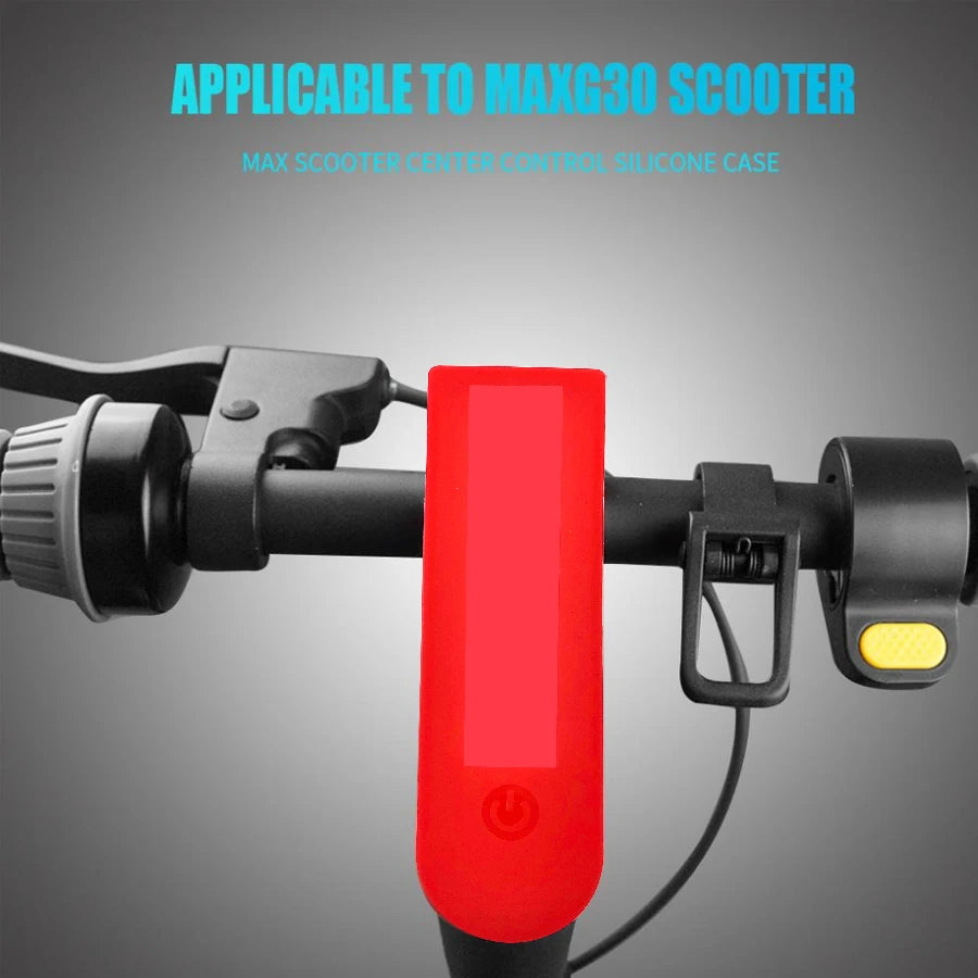 coque protection scooter silicone étanche clips noir blanc jaune rouge moderne fonctionnel
