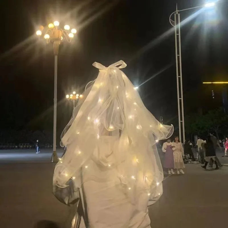 voile mariée tulle plissé ruban satiné guirlande led blanc chaud romantique féerique fête filles
