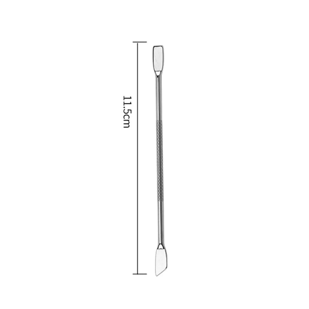 spatule maquillage acier inoxydable argenté moderne lisse brillante outils cosmétiques minimaliste qualité professionnelle durable