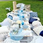 chemin table bleu pastel gaze rustique boho chic décoration mariage fête maison longue