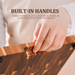 planches découper bois acacia marron motifs géométriques tomates persil oignon rouge moderne cuisine