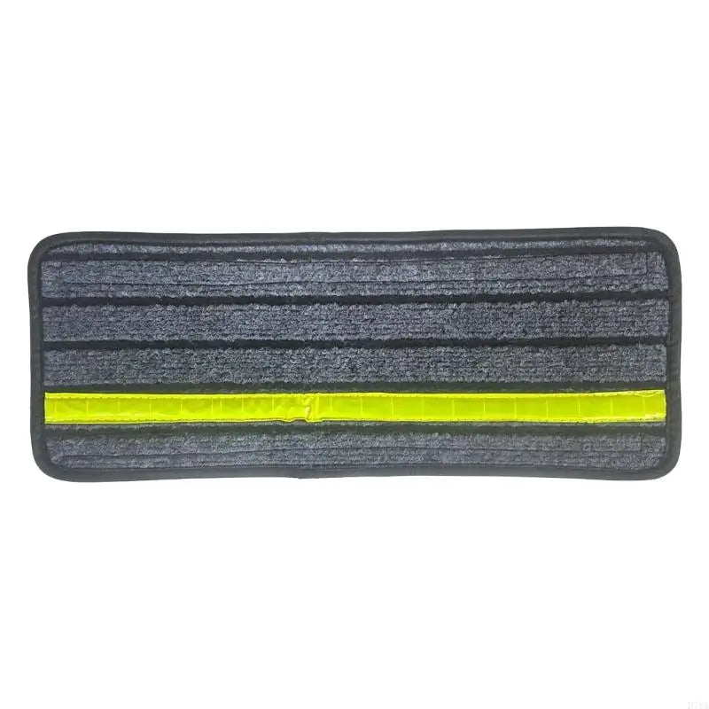 tapis antidérapant marche escalier fibre synthétique gris foncé jaune fluo blanc texturé velcro camping