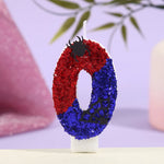 bougies décoratives paillettes rouge bleu noir boîte rangement tringles blanches decoration opaque