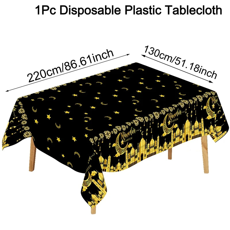 nappe table ramadan islamique motifs dorés étoiles lanternes fleurs İslam deco fête İslamique