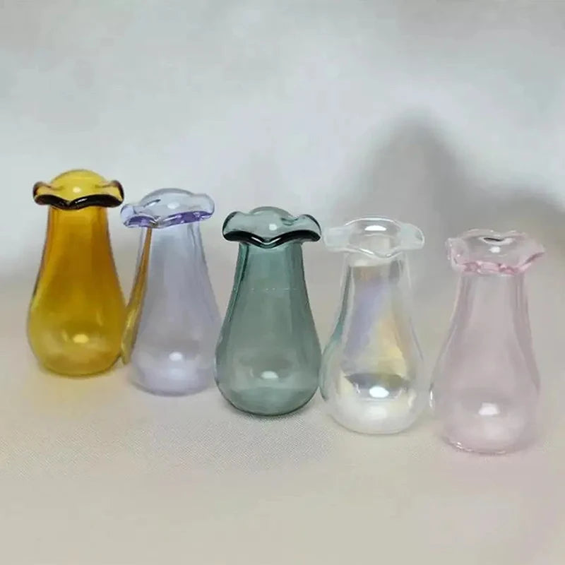 vases miniatures verre transparent bordure ondulée couleurs violet rose jaune vert blanc moderne minimalisteDecorationintérieur