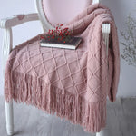 plaid motif losange franges couleurs rose beige vert gris chambre décoration hiver cozy champêtre