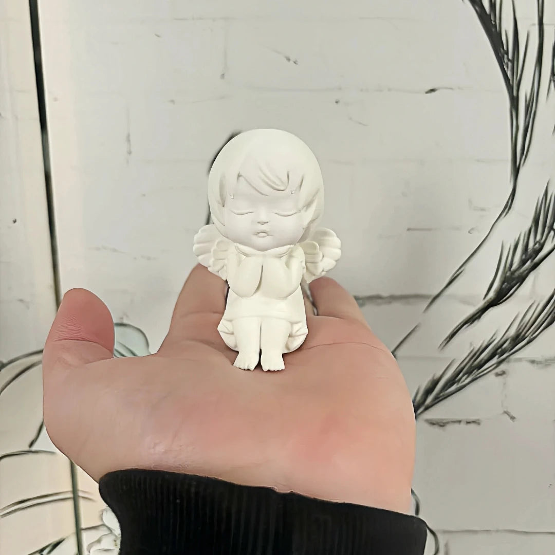 statue ange blanc agenouillé mains jointes deco religieuse vintage cuisine chambre echangements anniversaire noel