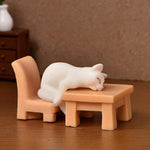 statuettes chats résine animaux compagnie réaliste détaillées blanc gris noir orange bleu yeux colorés