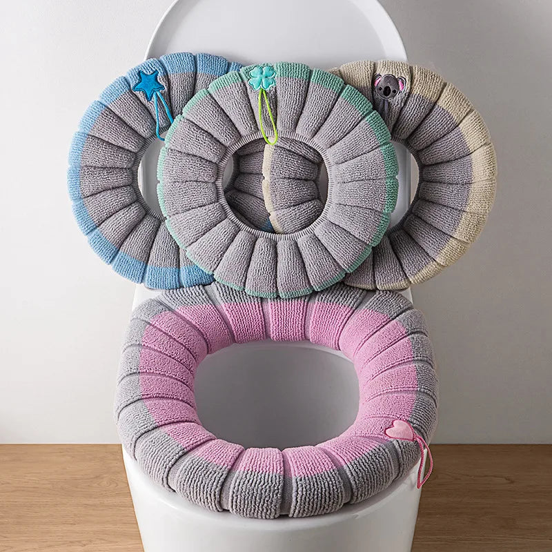 couvre siège toilette gris doux rayures élastique intégré motifs décoratifs écologique salle bain