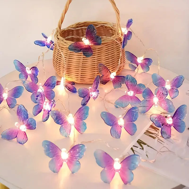 guirlande lumineuse papillons couleurs dégradées bleu violet vert féerique chambre décoration fête anniversaire noël