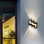 applique murale moderne noire lumiere dorée escalier geometrique led ip65 aluminium